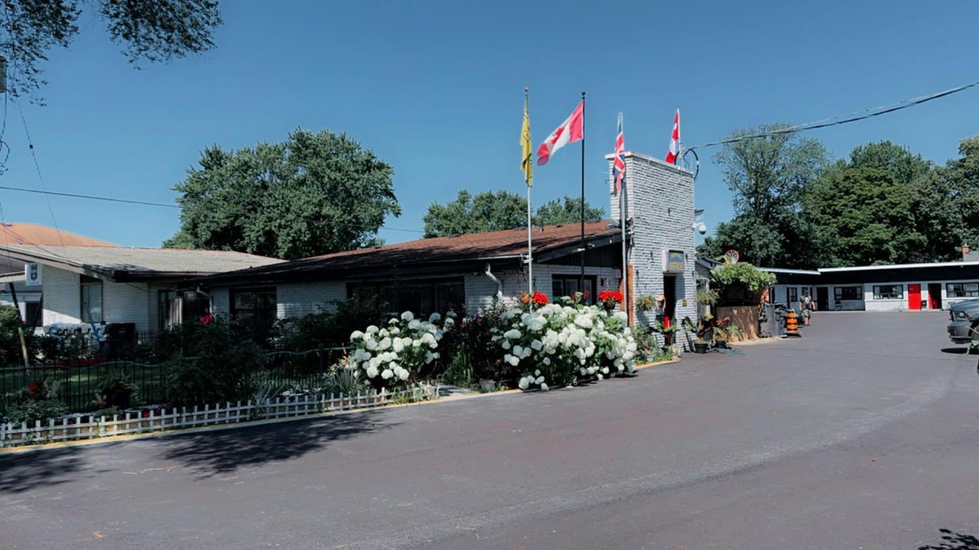 Crestwood Motel Берлінгтон Екстер'єр фото
