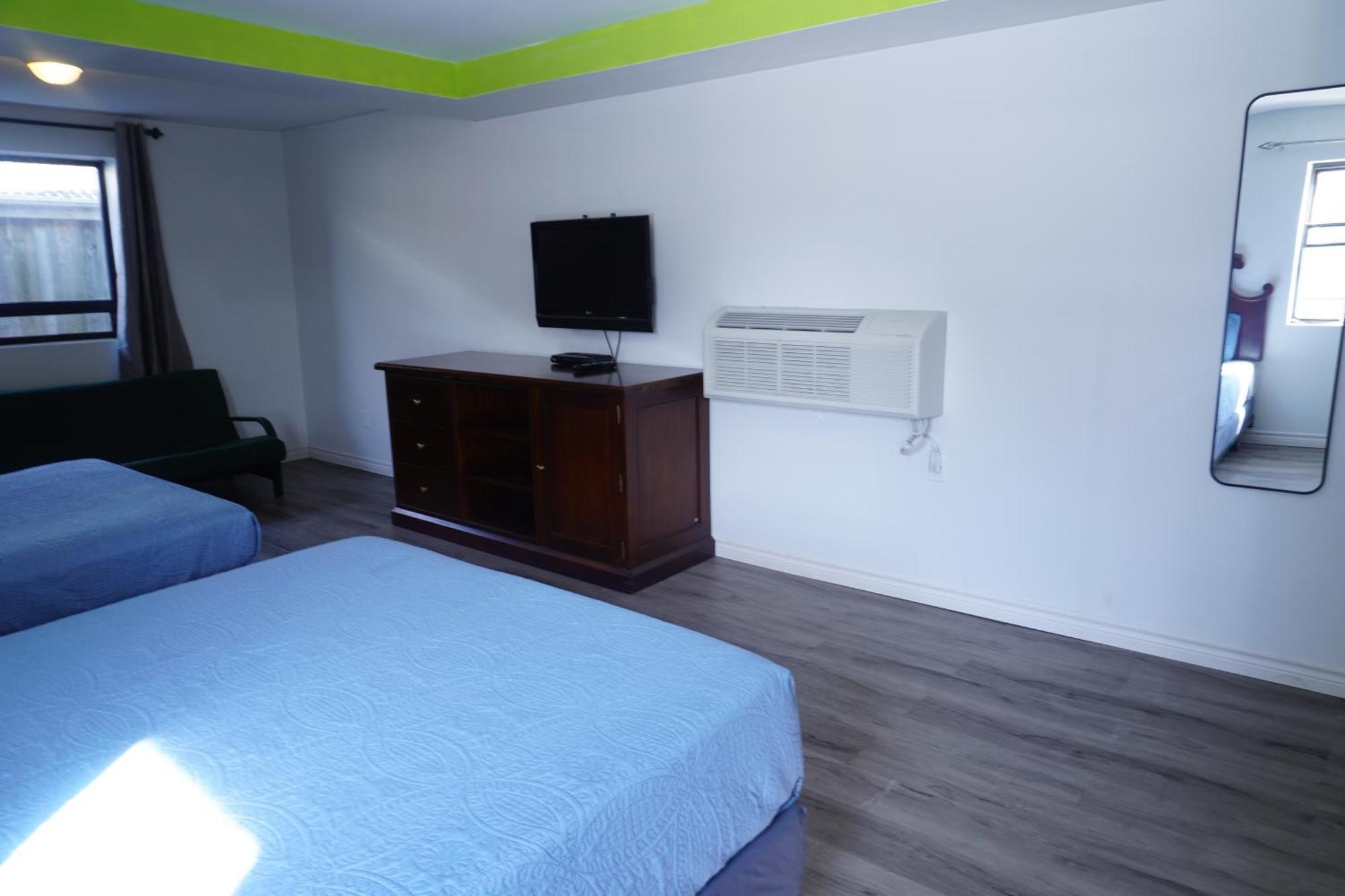 Crestwood Motel Берлінгтон Екстер'єр фото